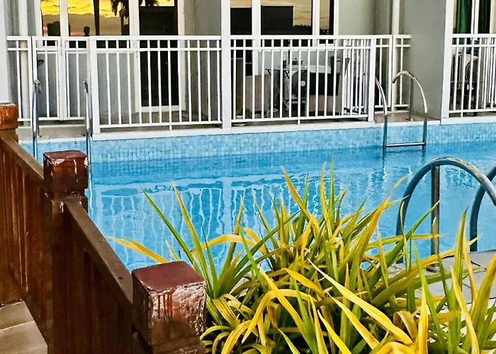 Ultimate Relaxation With Stunning View Of Staycation Apartahotel *