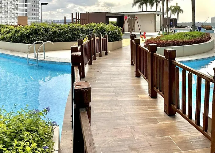 Ultimate Relaxation With Stunning View Of Staycation Manila