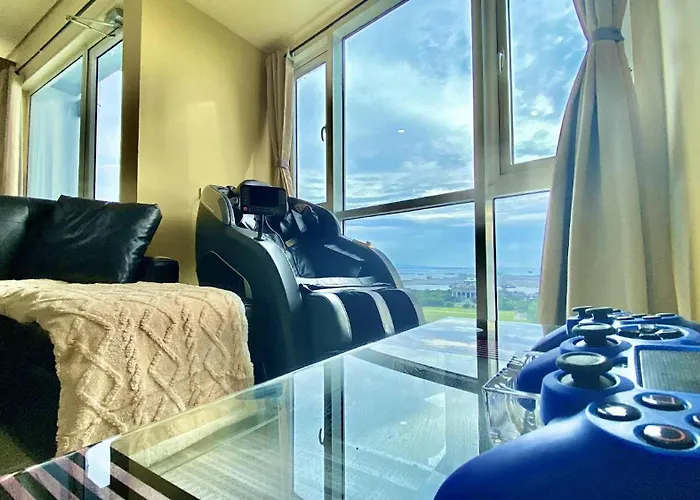 Apartahotel Ultimate Relaxation With Stunning View Of Staycation