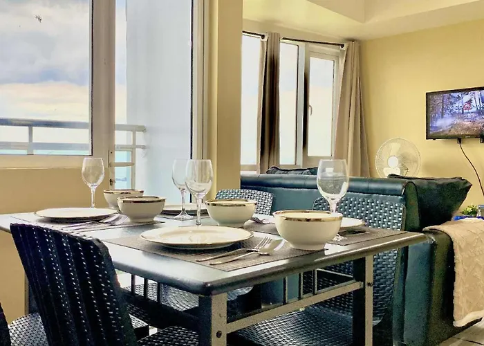 Ultimate Relaxation With Stunning View Of Staycation Manila